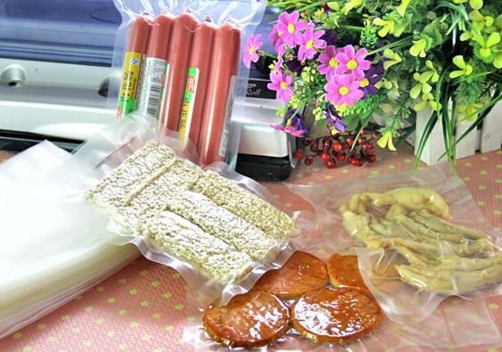哪里有食品真空包裝袋批發(fā)？多少錢一個？